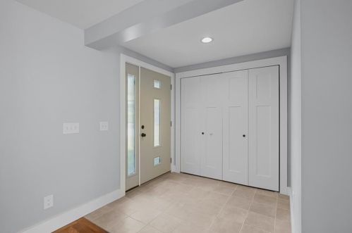 26 Pine Tree Rd, Coventry RI 02816-7001 exterior