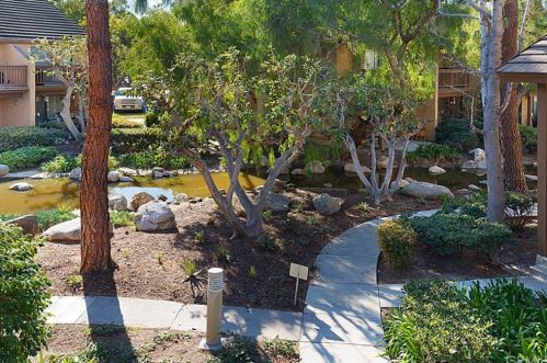 67 Lemon Grv, Irvine CA 92618-4510 exterior