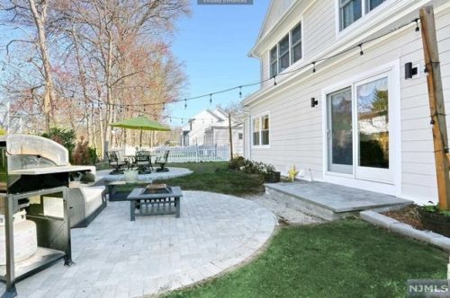 38 Radburn Rd, Ridgewood NJ  07452-3417 exterior
