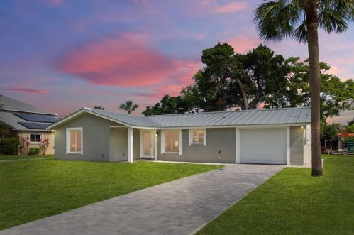 5425 Bluepoint Dr, Port Richey, FL 34668-6313