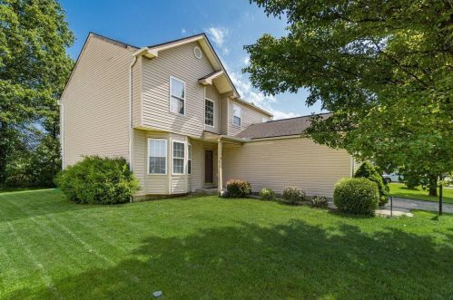 156 Windward Dr, Pataskala, OH 43062-8927
