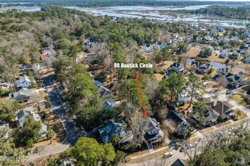 88 Bostick Cir, Beaufort, SC 29902-5731