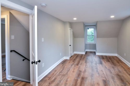 380 Ivy Mills Rd, Glen Mills PA  19342-1424 exterior