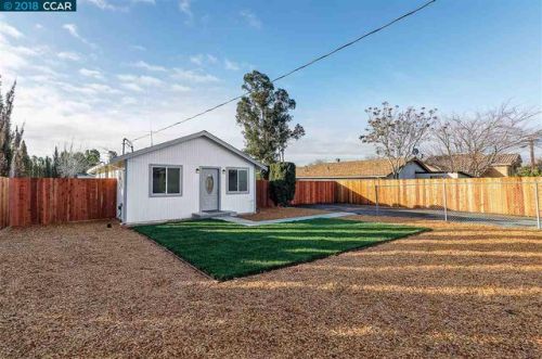 99 Hill Ave, Oakley, CA 94561-2703