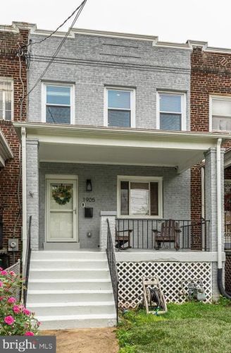 1905 Naylor Rd, Washington DC  20020-6805 exterior