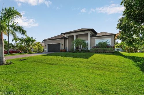 4303 25th Ct, Cape Coral, FL 33914-6192