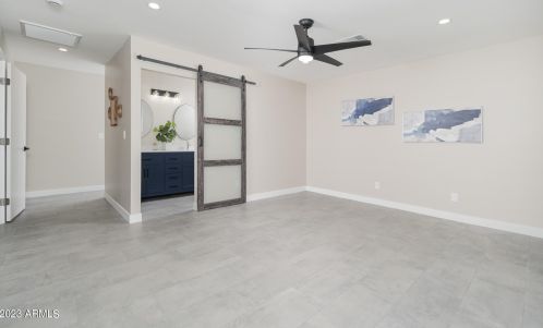 5621 Zoe Ella Way, Glendale AZ 85306-2823 exterior