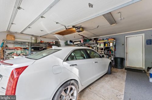 16309 Poplar Hill Rd, Haymarket VA  20169-2101 exterior