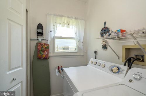 106 Claremont Dr, Lansdale PA 19446-6359 exterior