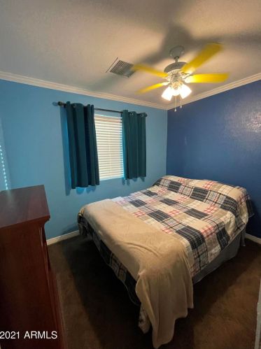 760 Meadows Dr, Chandler AZ 85224-8662 exterior