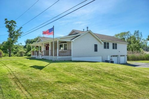 59 Alton Rd, Circleville, NY 10919-3219