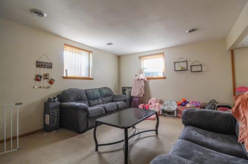 1771 Briar Ln, Beloit WI  53511-2205 exterior