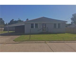 2700 Cardinal Dr, Marrero, LA 70072-5804