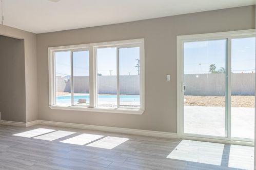 643 Mckinley St, Rialto CA  92376-6057 exterior