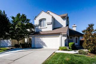 118 Falaise Dr, Vacaville CA  95687-7427 exterior
