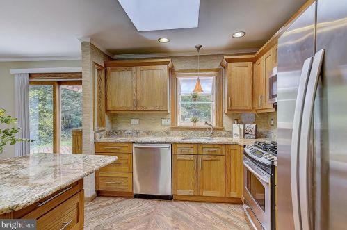 107 Bartholomew Rd, Berwyn PA  19312-1604 exterior