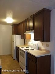 7853 Camino Tranquilo, San Diego CA  92122-2039 exterior