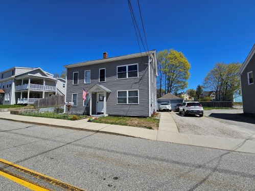 54 Mechanic St, Killingly, CT 06239-2829