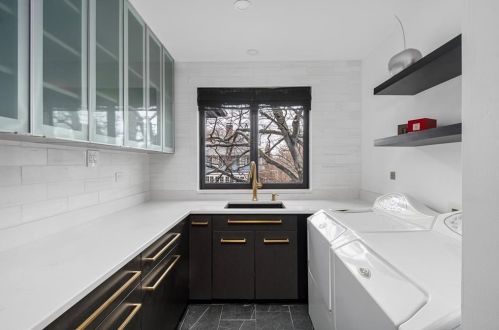 154 Arlington Ave, Providence RI  02906-2330 exterior