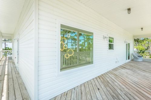 1673 Gulf Beach Dr, Saint George Island FL  32328-3107 exterior