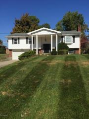 1513 Medical Ave, Shelbyville, KY 40065-1618