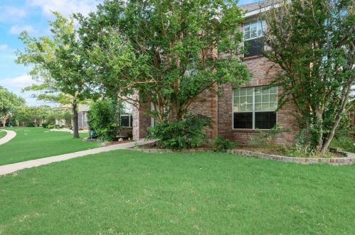 4545 Crooked Ridge Dr, Frisco TX  75056-4080 exterior