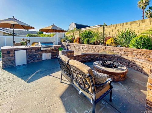 722 Maple St, Ontario, CA 91762-5619