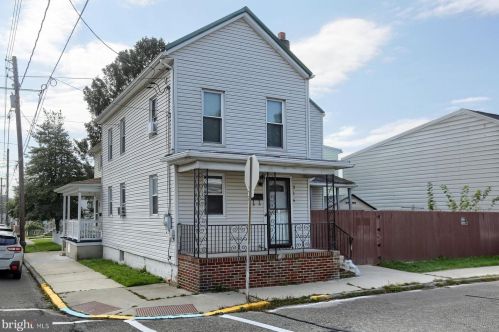 316 Carroll St, Arnots Addition, PA 17970-1045