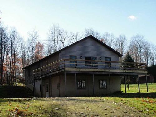 3737 Beck Rd, Corry, PA 16407-4819