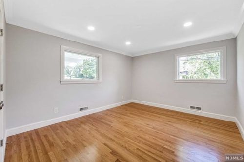 187 Charlotte Pl, Englewood NJ  07632-1615 exterior