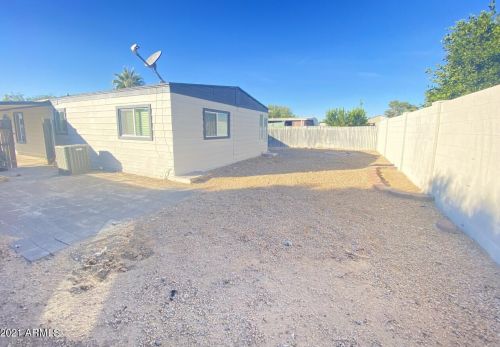 15619 17 Ave, Phoenix AZ 85086-8771 exterior