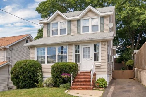 45 Cypress Ave, Bogota NJ  07603-1801 exterior