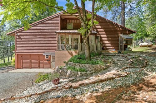 16676 Sharon Way, Grass Valley CA  95949-6603 exterior