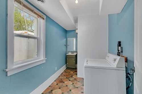 414 17 1/2 Ave, Saint Cloud MN  56303-3956 exterior