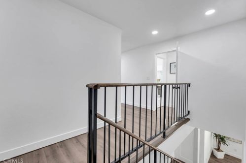 3243 Kirkham Dr, Glendale CA  91206-1131 exterior