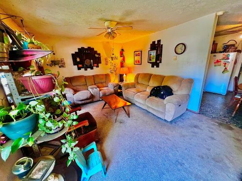 496 Polk St, Marion, OH 43302-2622