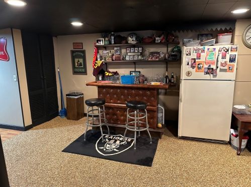 1616 Thorpe St, New Castle PA  16101-5144 exterior