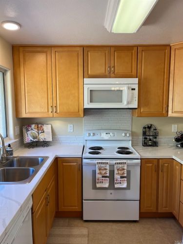 18474 Hidden Valley Rd, Middletown CA  95467-8041 exterior