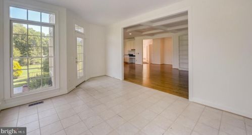 4424 Tuscany Ct, Woodbridge VA  22192-5519 exterior