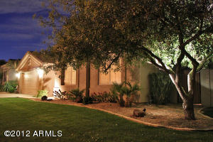 958 Redwood Dr, Chandler, AZ 85248-4307