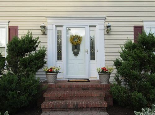 13 Liberty Ct, Montgomery NY  12549-2041 exterior