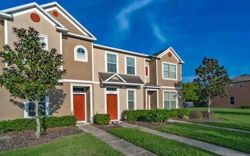 6936 Towering Spruce Dr, Riverview, FL 33578-8865