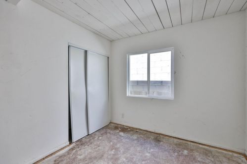 6634 Radio Dr, San Diego CA  92114-1611 exterior