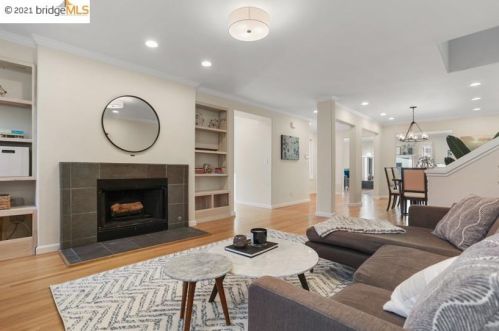 5525 Balboa Dr, Oakland CA 94611-2313 exterior