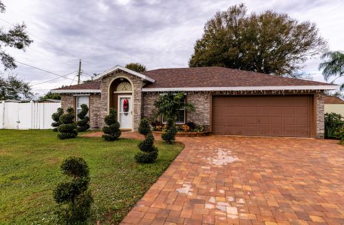 2075 4th Ave, Vero Beach FL  32962-7115 exterior