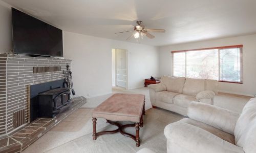 210 Catherine Ln, Grass Valley CA  95945-5802 exterior