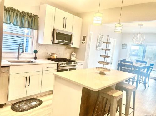 22 Prince St, Middletown NY  10940-3948 exterior