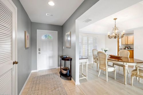 1850 Bald Eagle Dr, Naples, FL 34105-2964