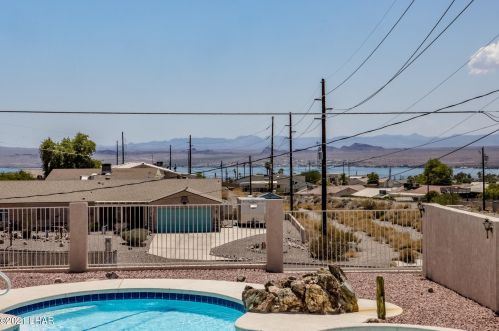 2481 Inverness Dr, Lake Havasu City AZ  86404-1272 exterior