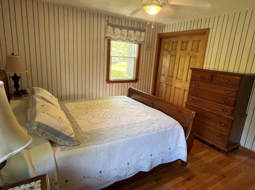 7 Hawthorne Rd, Coventry RI 02816-7630 exterior